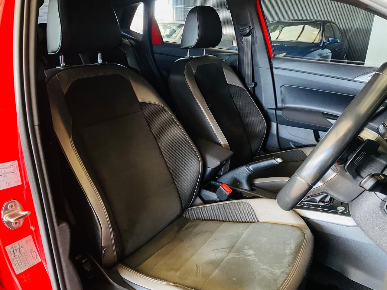 VOLKSWAGEN POLO GTI 2.0