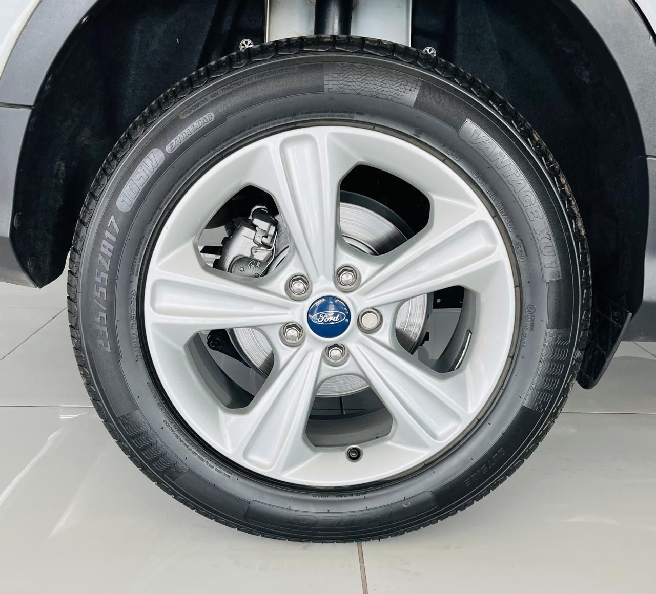 FORD KUGA 1.6 ECOBOOST AMBIENTE KUGA 1.6 ECOBOOST AMBIENTE