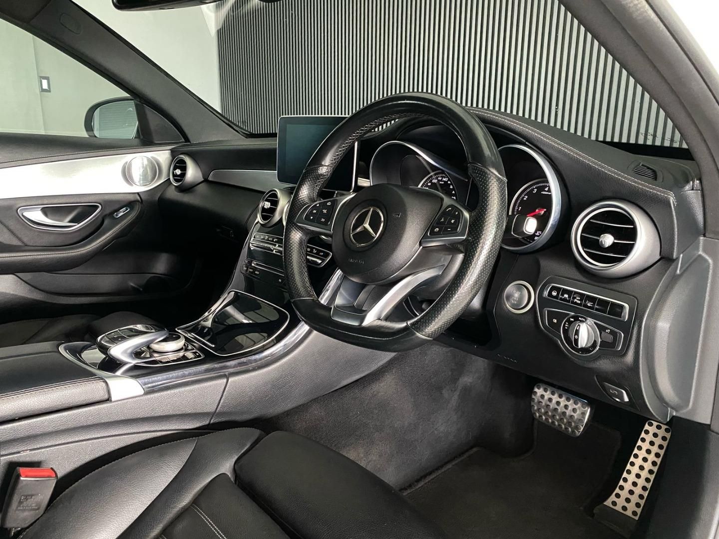 MERCEDES BENZ C CLASS C250 AMG LINE