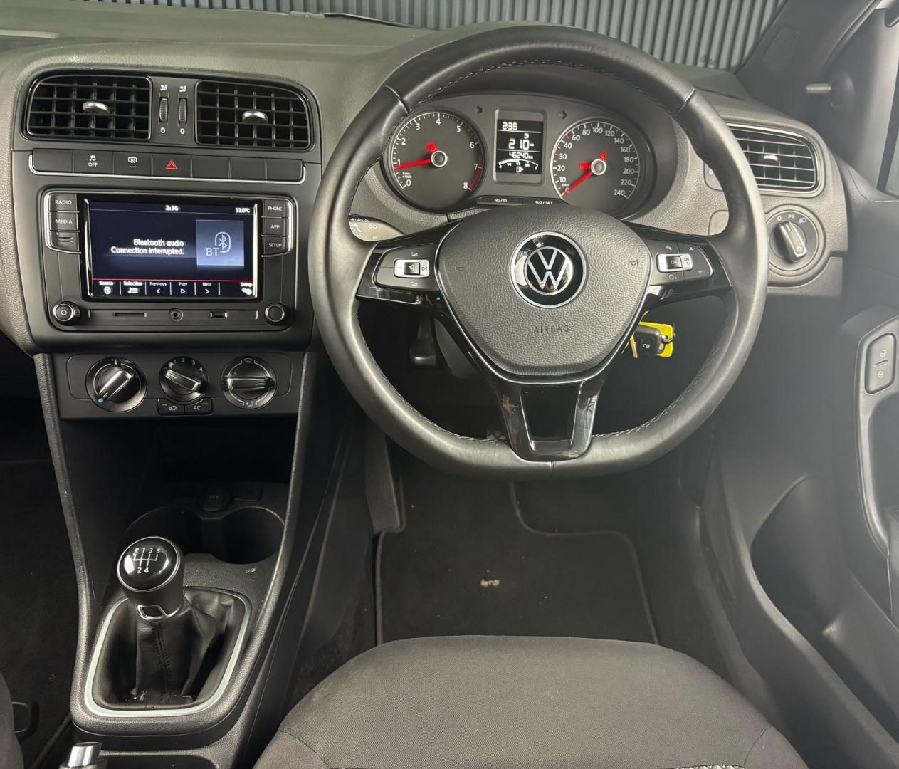 VOLKSWAGEN POLO VIVO HATCH 1.6 HIGHLINE