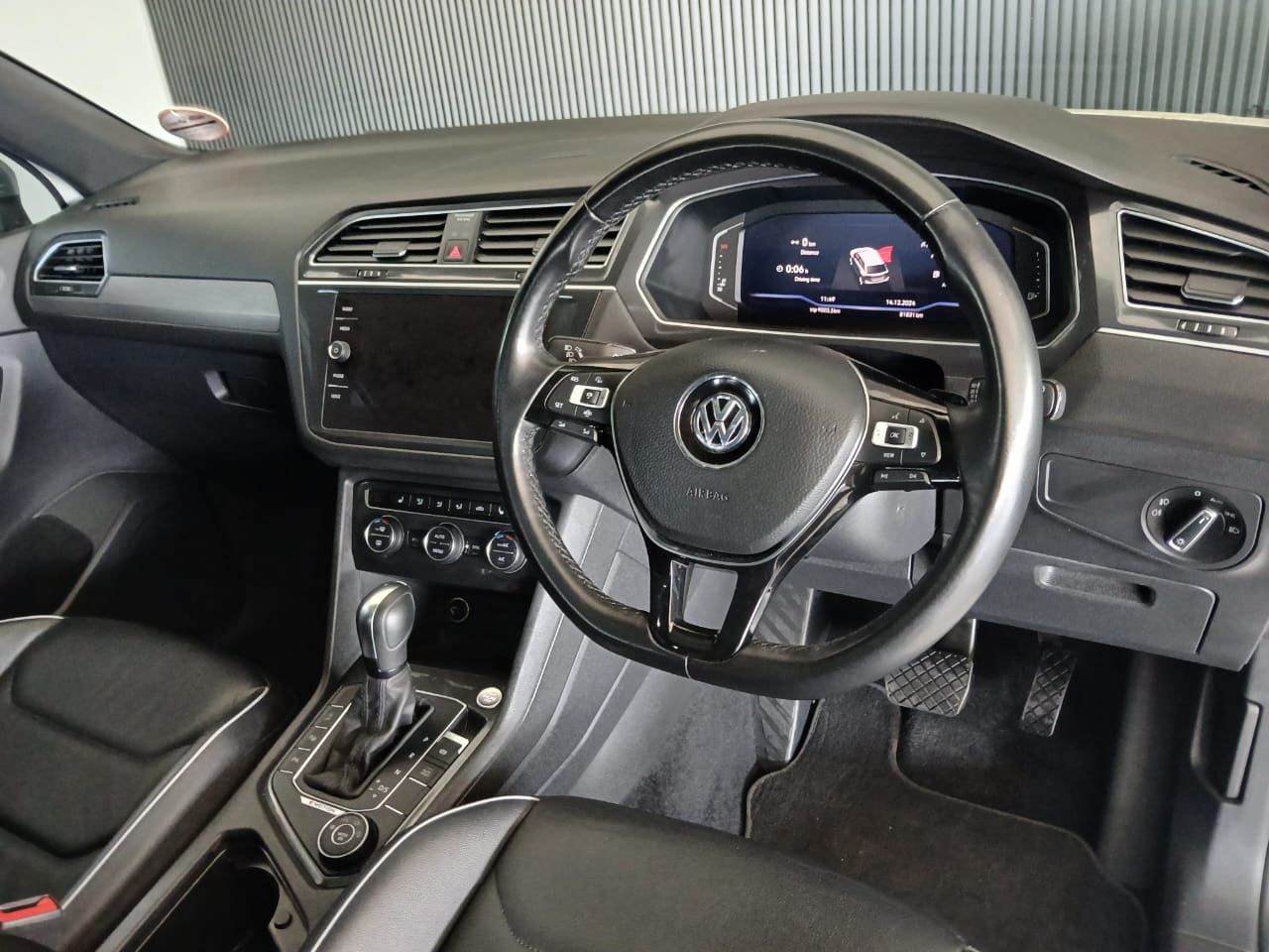VOLKSWAGEN TIGUAN ALLSPACE 2.0 TSI 4 MOTION COMFORTLINE R LINE