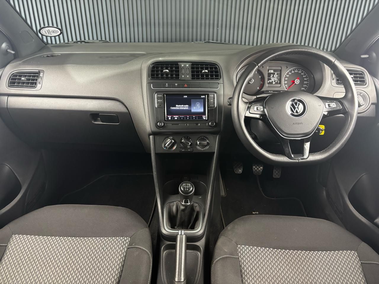 VOLKSWAGEN POLO VIVO HATCH 1.6 HIGHLINE