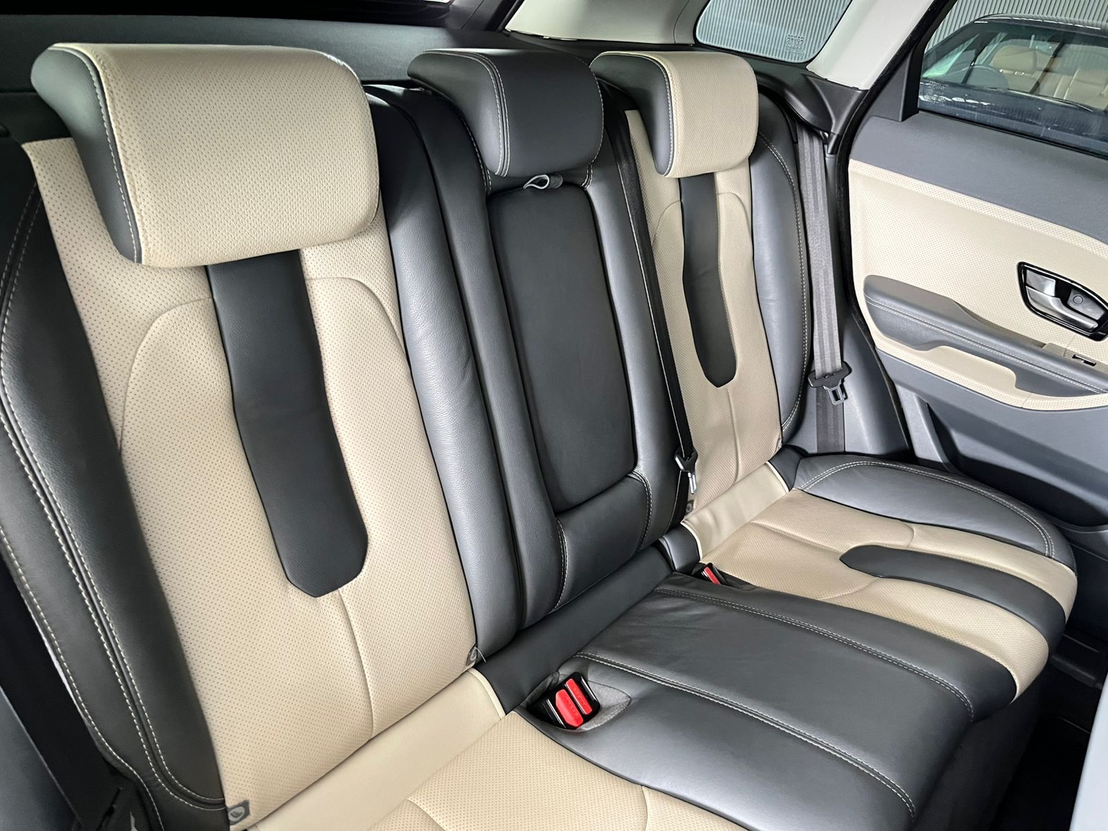 Land Rover Range Rover Evoque 2.2 SD4 Dynamic Rover Evoque 2.2 SD4 Dynami