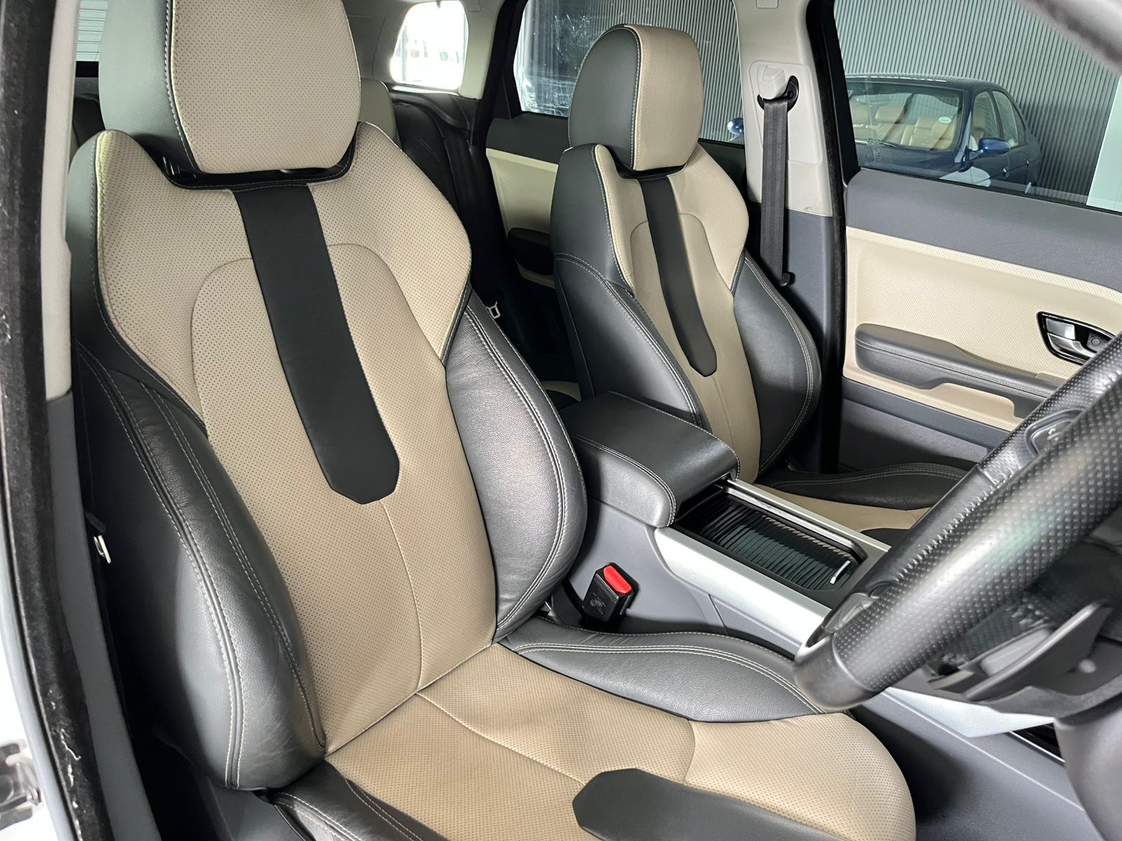 Land Rover Range Rover Evoque 2.2 SD4 Dynamic Rover Evoque 2.2 SD4 Dynami