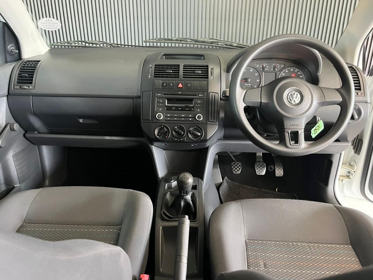 Volkswagen Polo Vivo GP 1.4 Conceptline 5DR GP 1.4 Conceptline 5DR