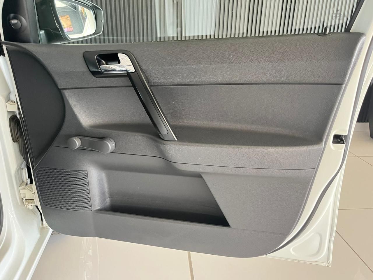 Volkswagen Polo Vivo GP 1.4 Conceptline 5DR GP 1.4 Conceptline 5DR