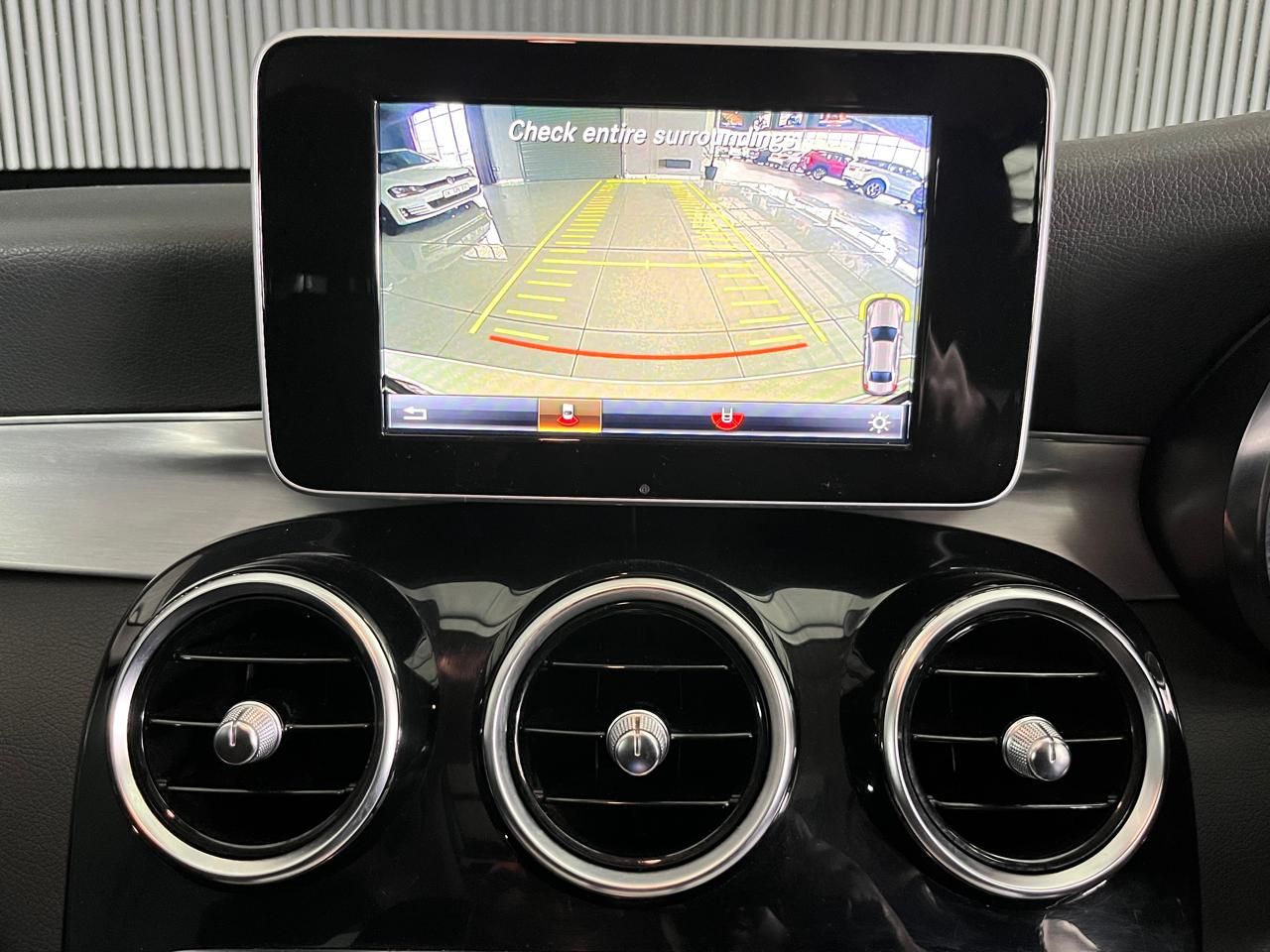 Mercedes Benz C-Class C180 AMG Line Auto C-Class C180 AMG Line Auto