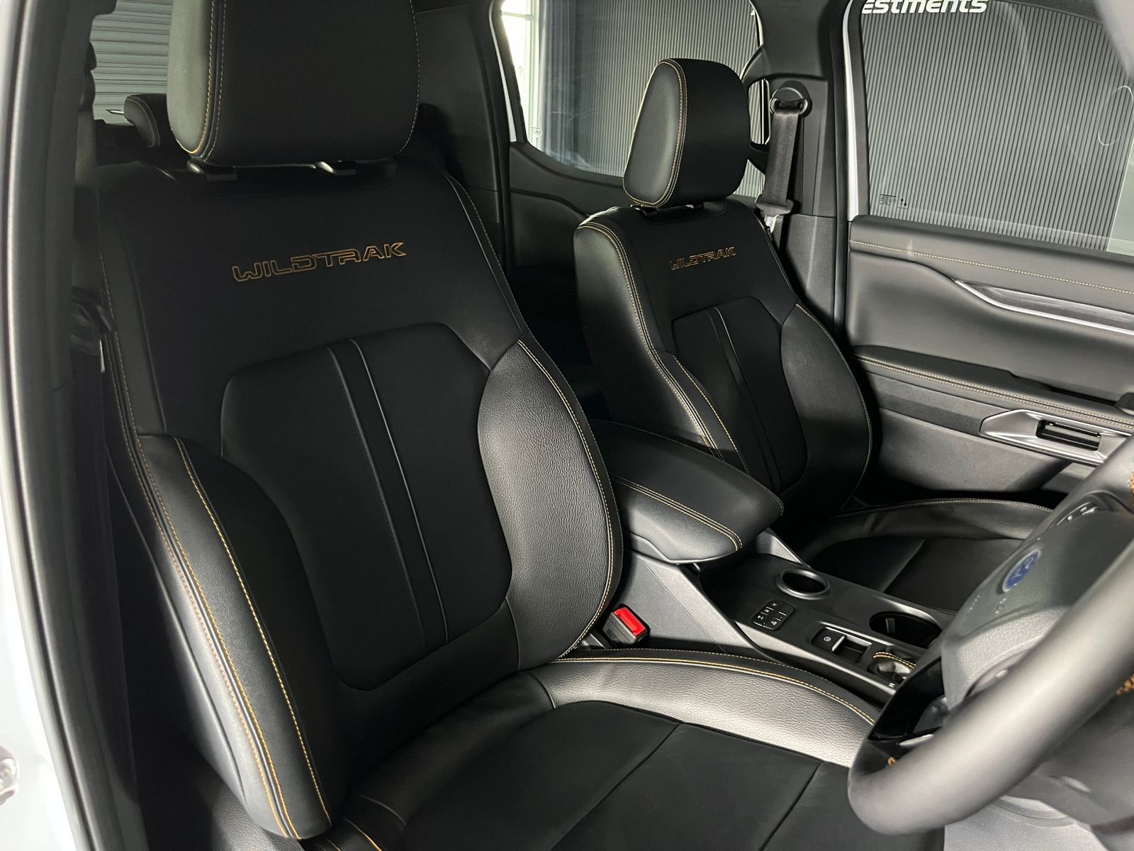 Ford Ranger 2.0D BI-TURBO Wildtrak A/T D/C P Ranger 2.0D BI-TURBO Wildtrak A/T D/C P