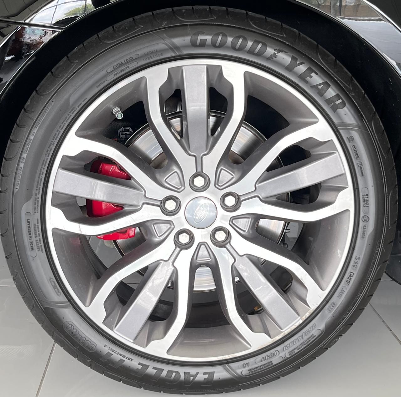 Land Rover Range Rover Sport 5.0 V8 S/C HSE Dynami Range Rover Sport 5.0 V8 S/C HSE Dynami